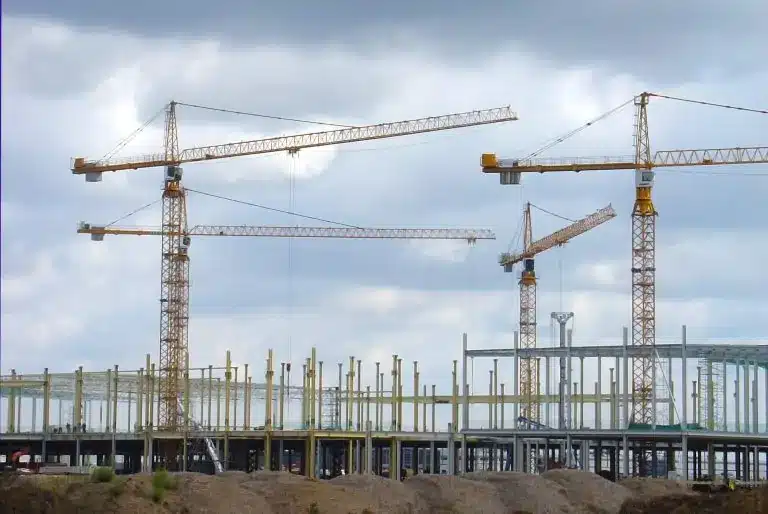 construction-6778044_1920-768×514 (1)